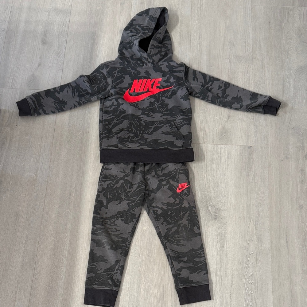 Nike Gray Camo Hoodie & Joggers with Red Logo